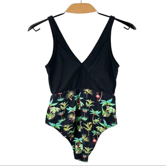 Cupshe Black Flamingo Swimsuit Size S - Picture 4 of 6